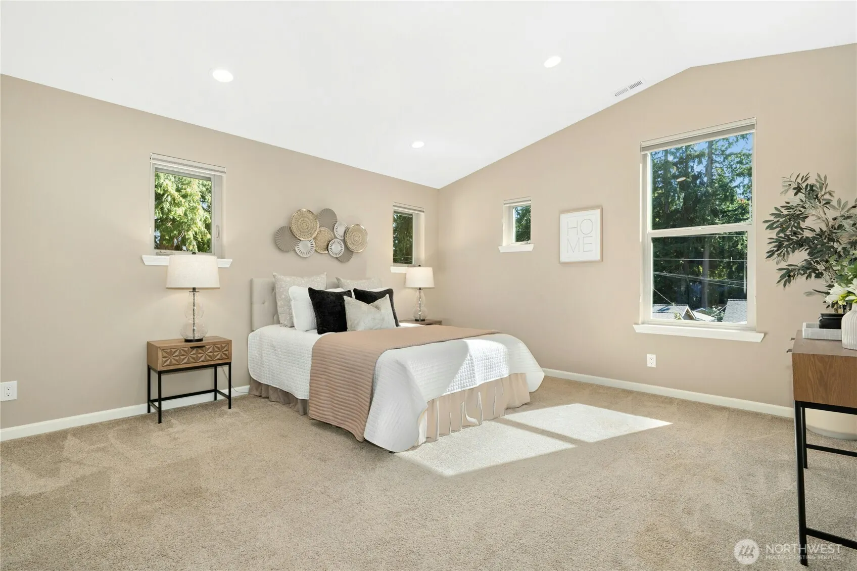 12228 NE 62nd Street , Kirkland, WA 98003