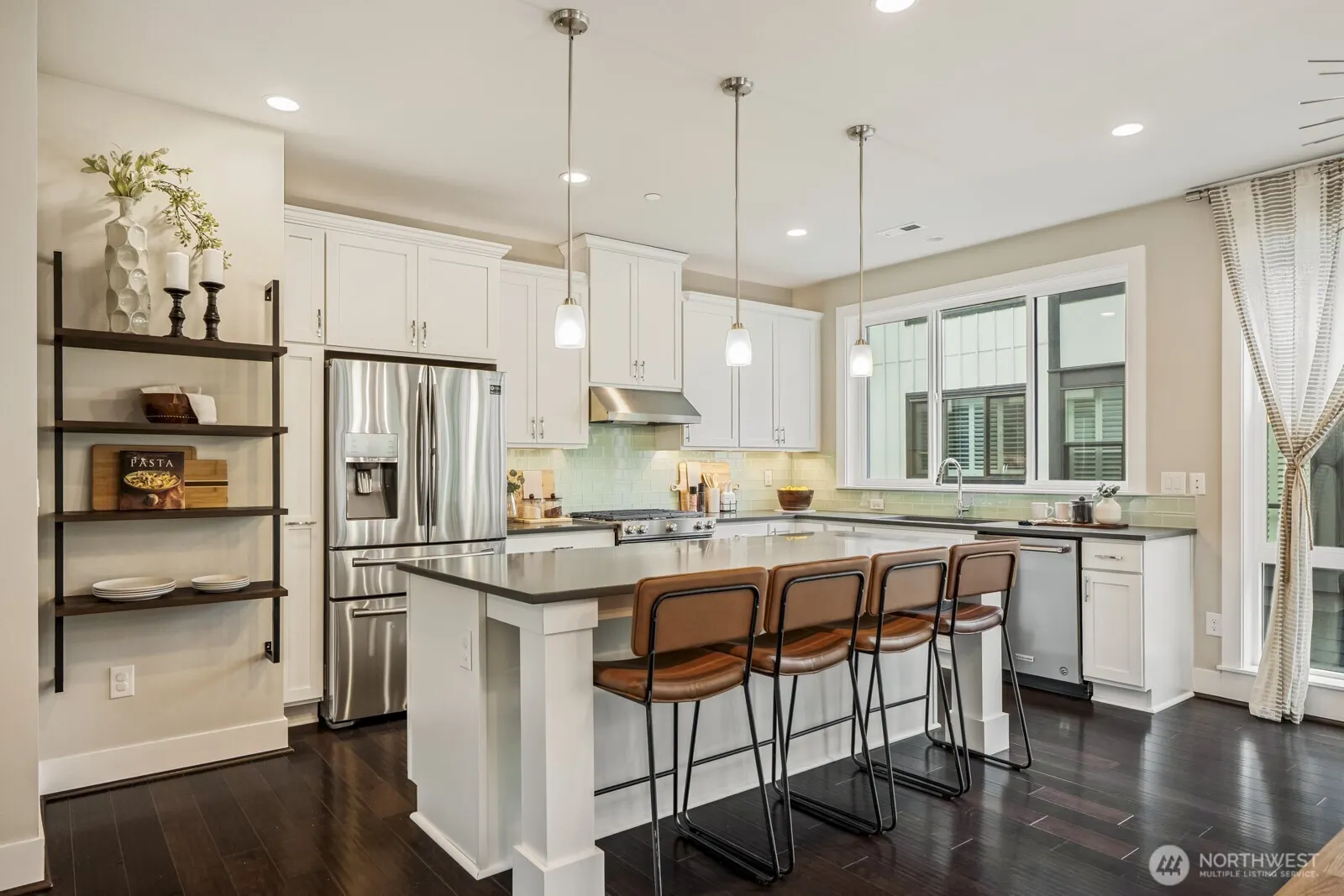 9721 NE 183rd Street #A, Bothell, WA 98011