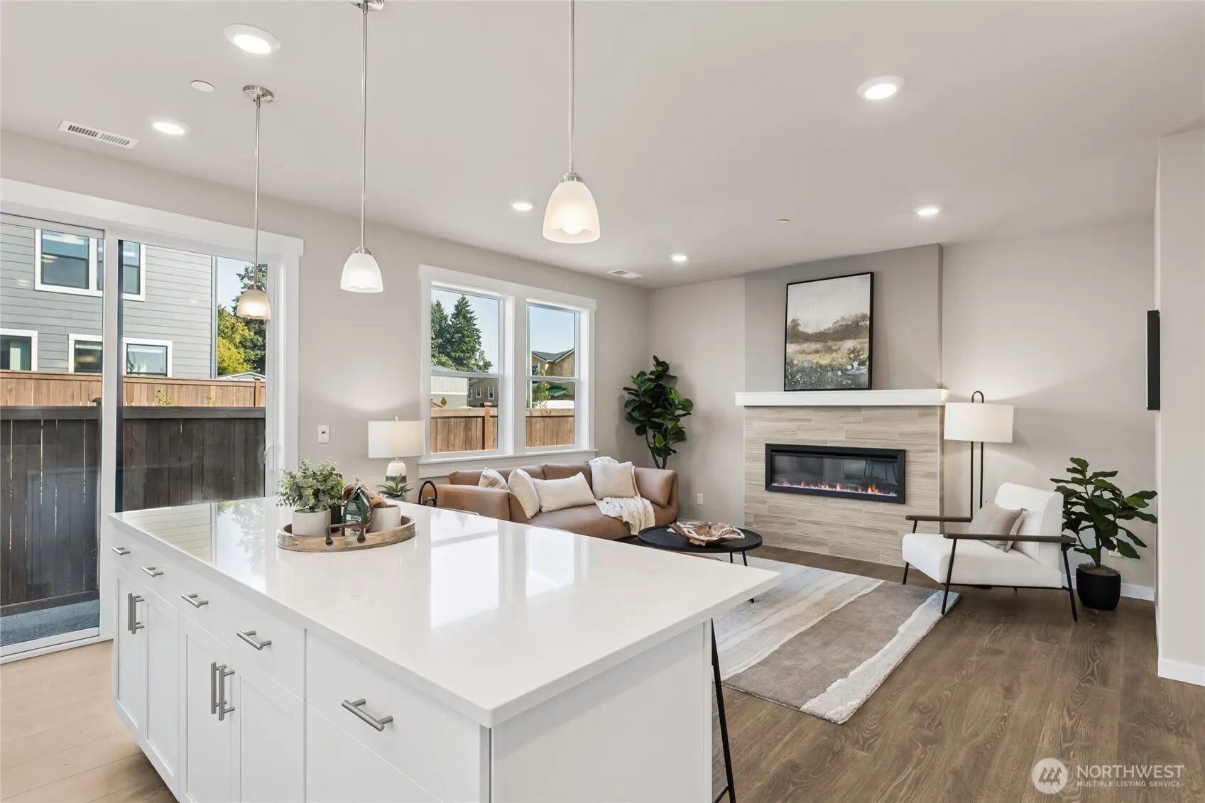 13524 NE 104th Way #46, Kirkland, WA 98033