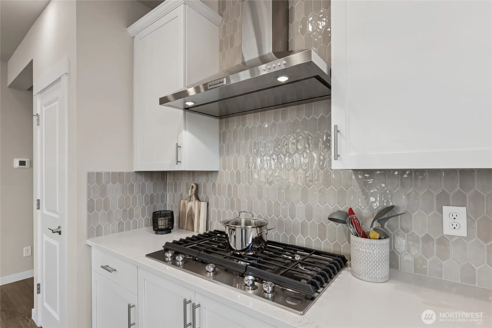 13524 NE 104th Way #46, Kirkland, WA 98033