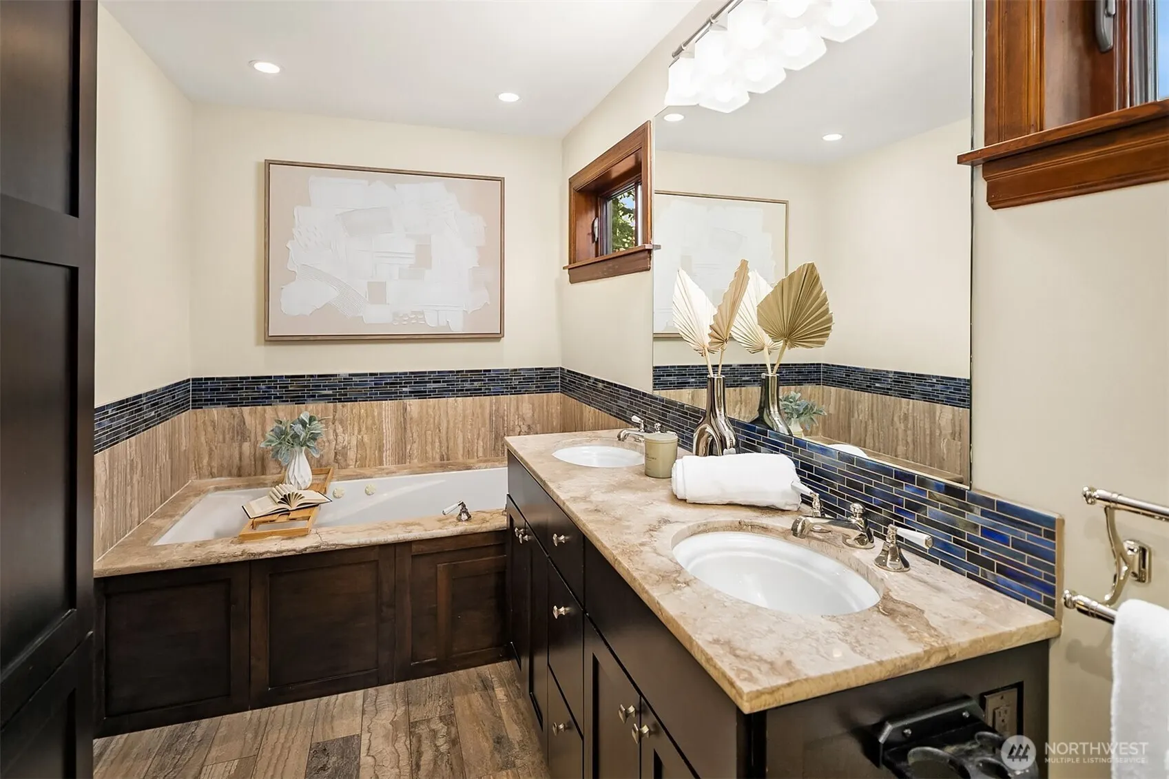 6822 31st Avenue NE, Seattle, WA 98115