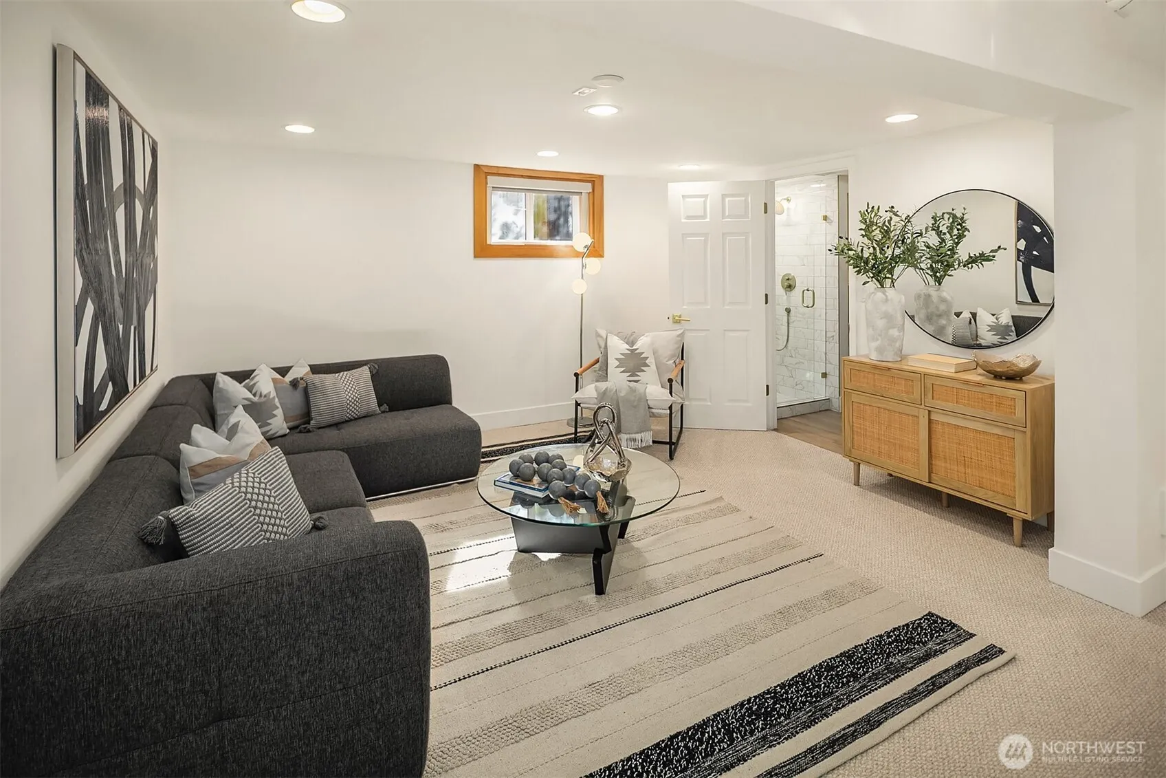 6822 31st Avenue NE, Seattle, WA 98115