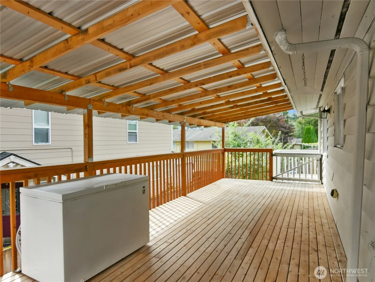 2612 204th Street SW, Lynnwood, WA 98036-6946
