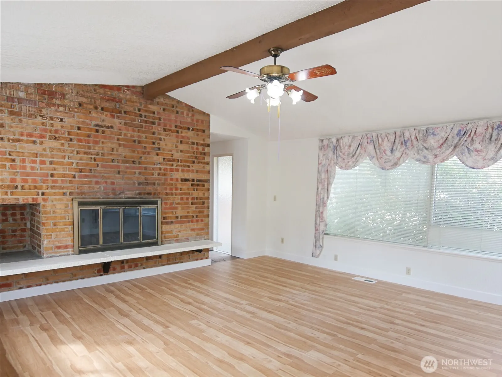 2612 204th Street SW, Lynnwood, WA 98036-6946