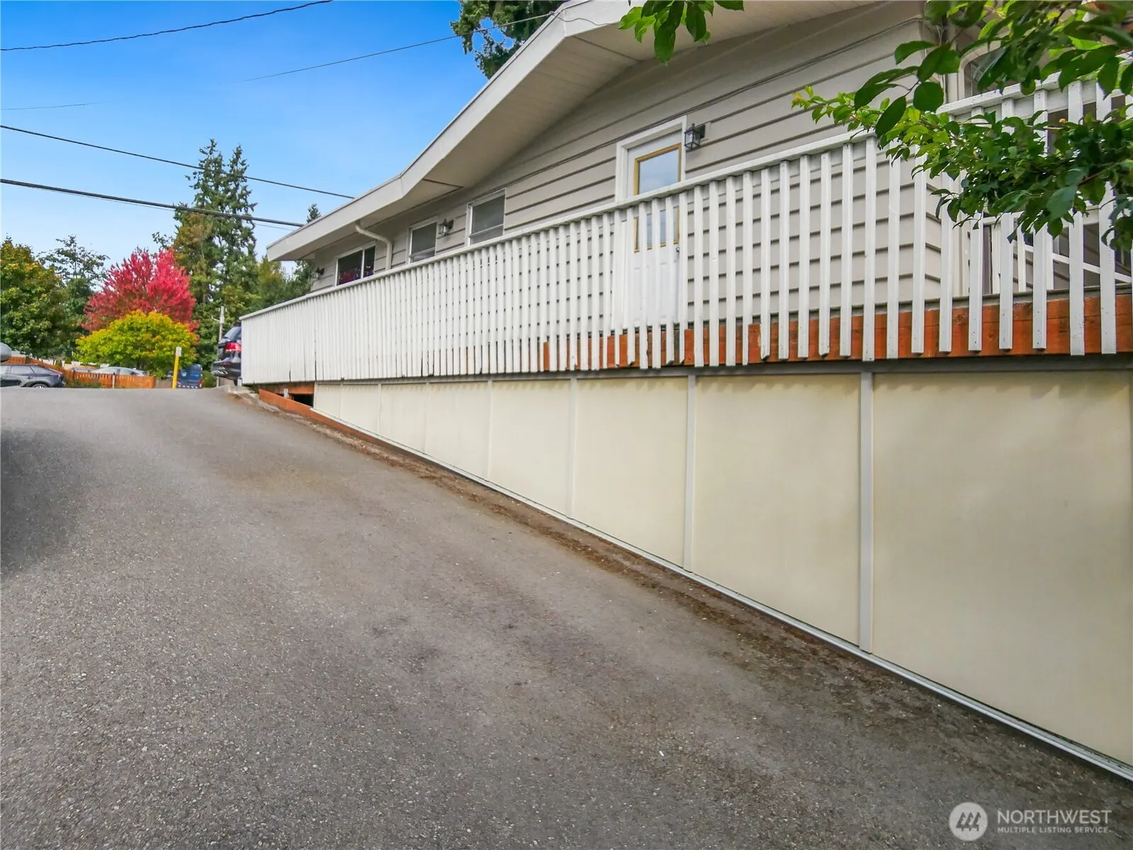 2612 204th Street SW, Lynnwood, WA 98036-6946