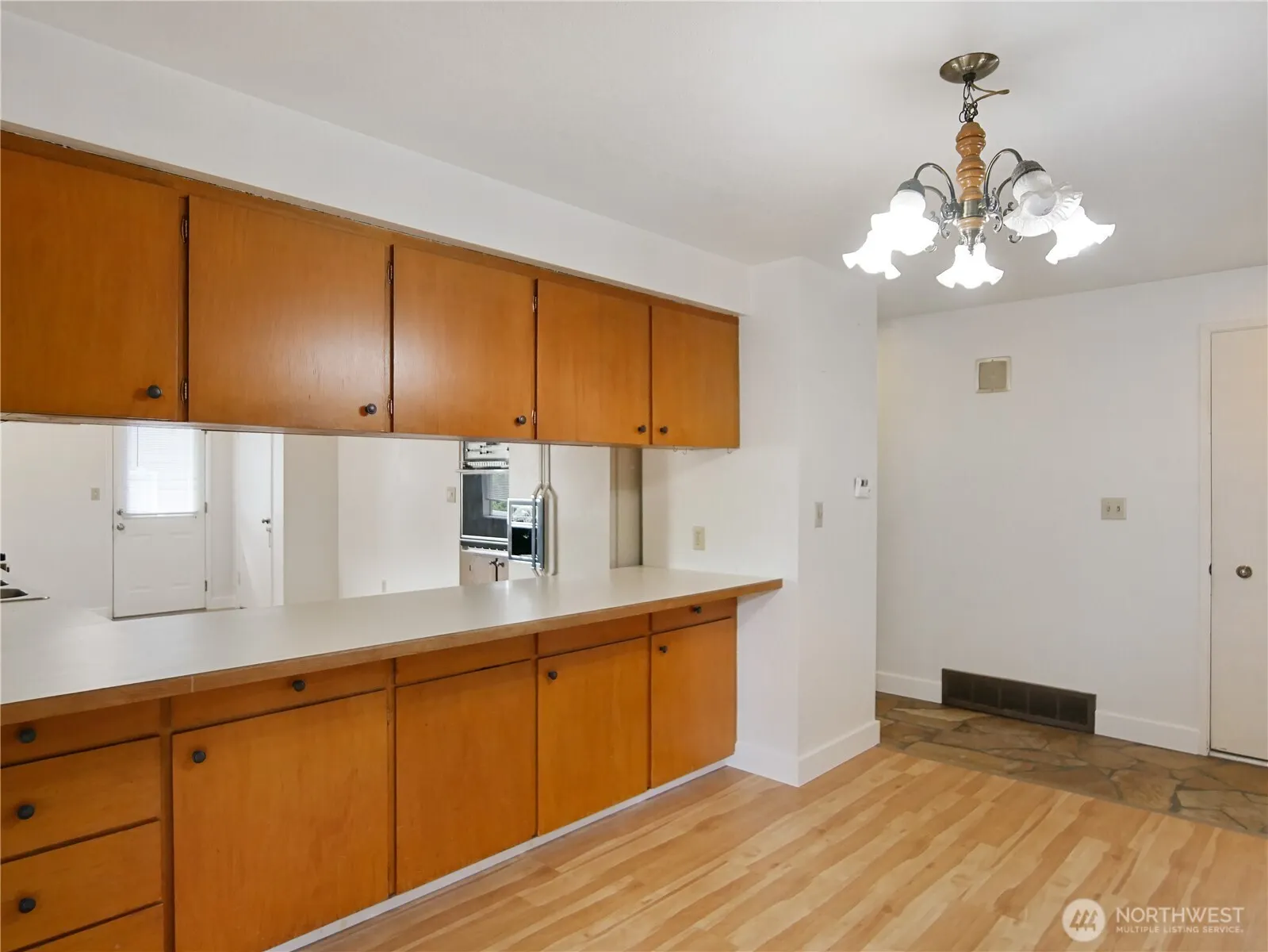 2612 204th Street SW, Lynnwood, WA 98036-6946