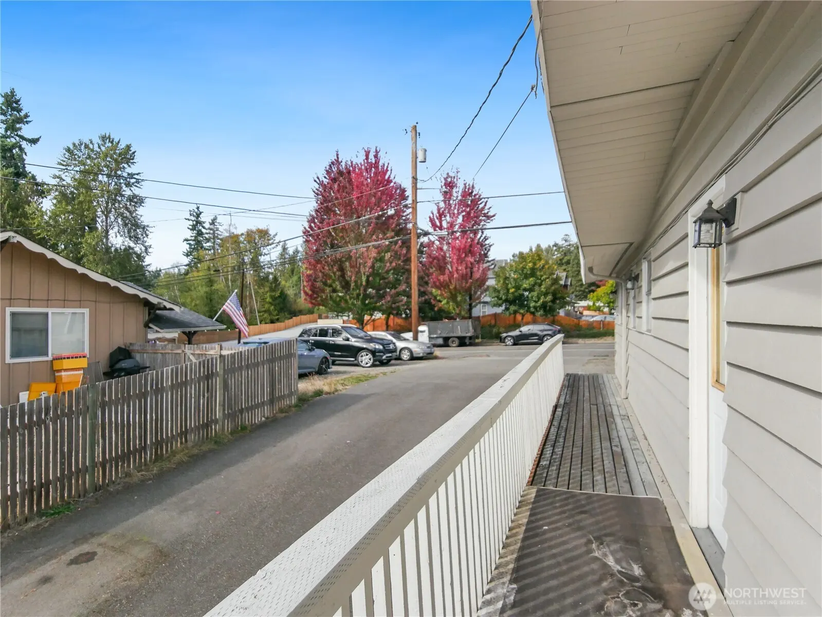 2612 204th Street SW, Lynnwood, WA 98036-6946