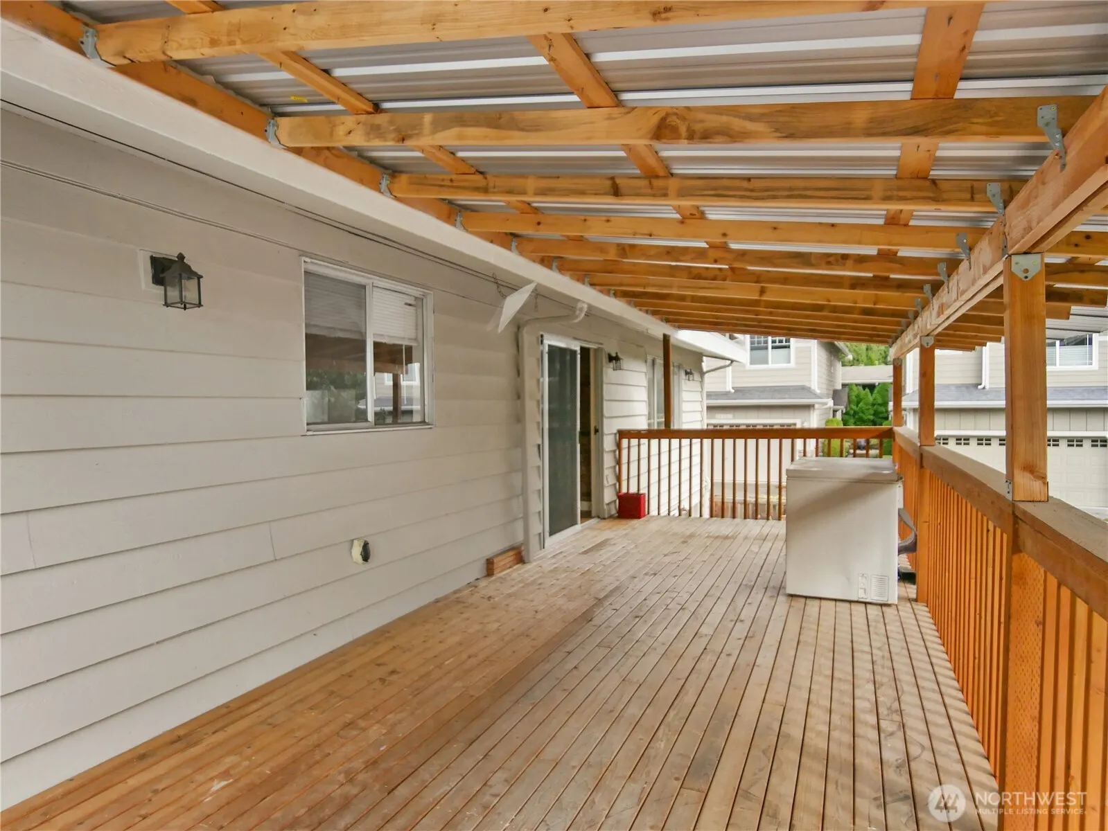 2612 204th Street SW, Lynnwood, WA 98036-6946