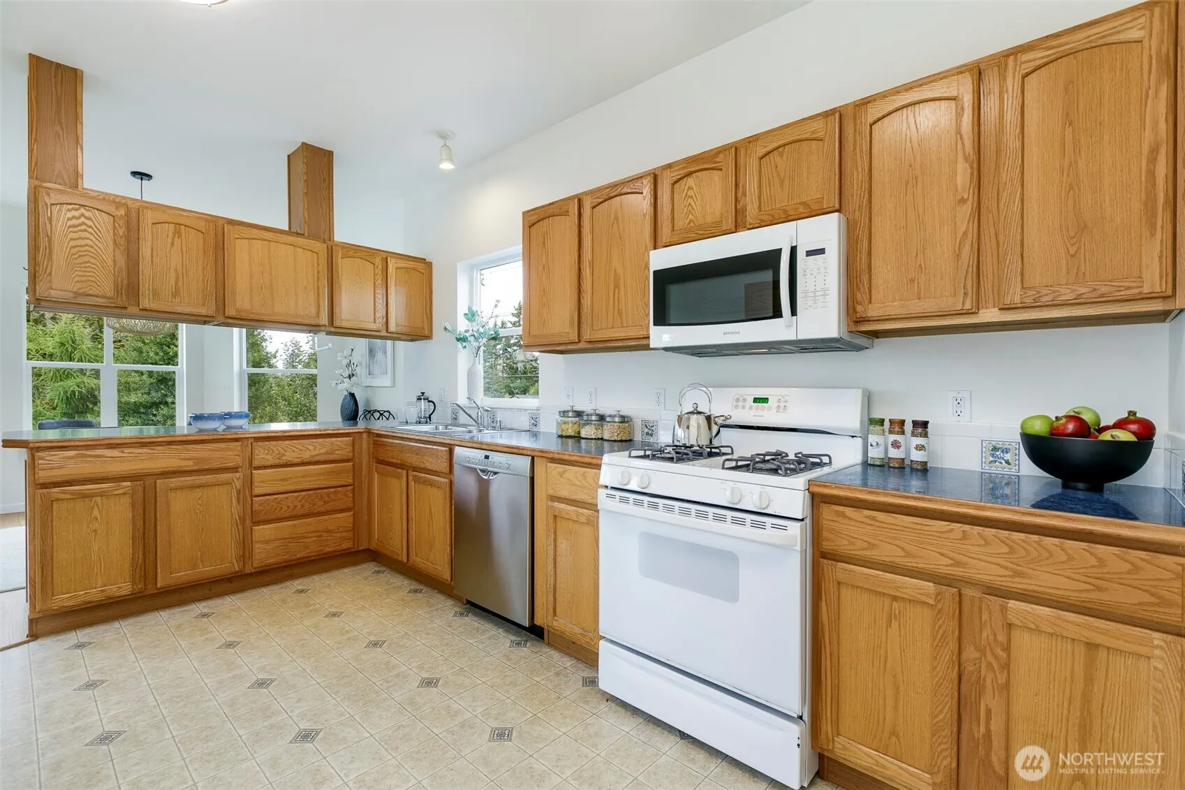 111 NW 125th Street , Seattle, WA 98177