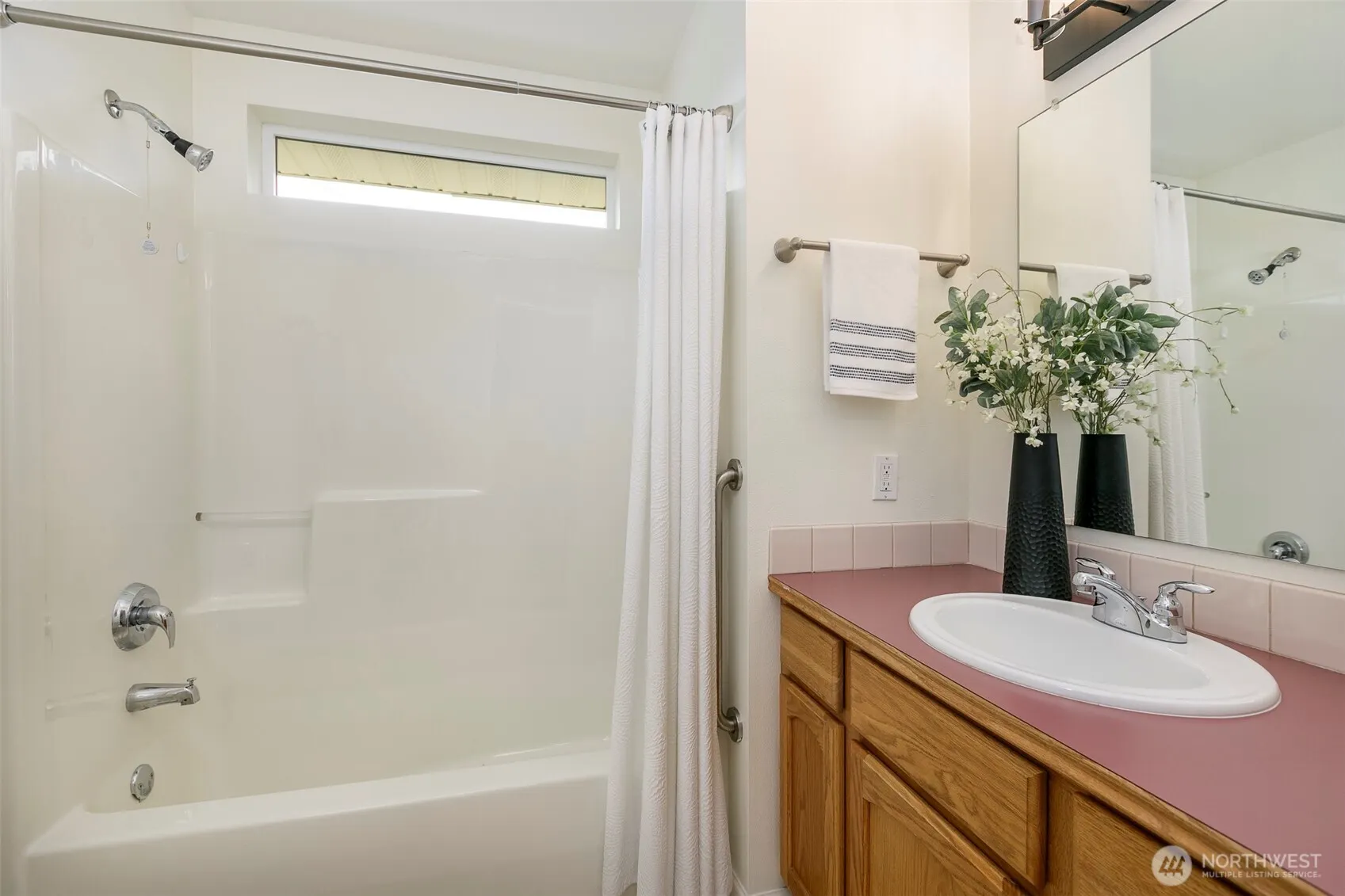 111 NW 125th Street , Seattle, WA 98177