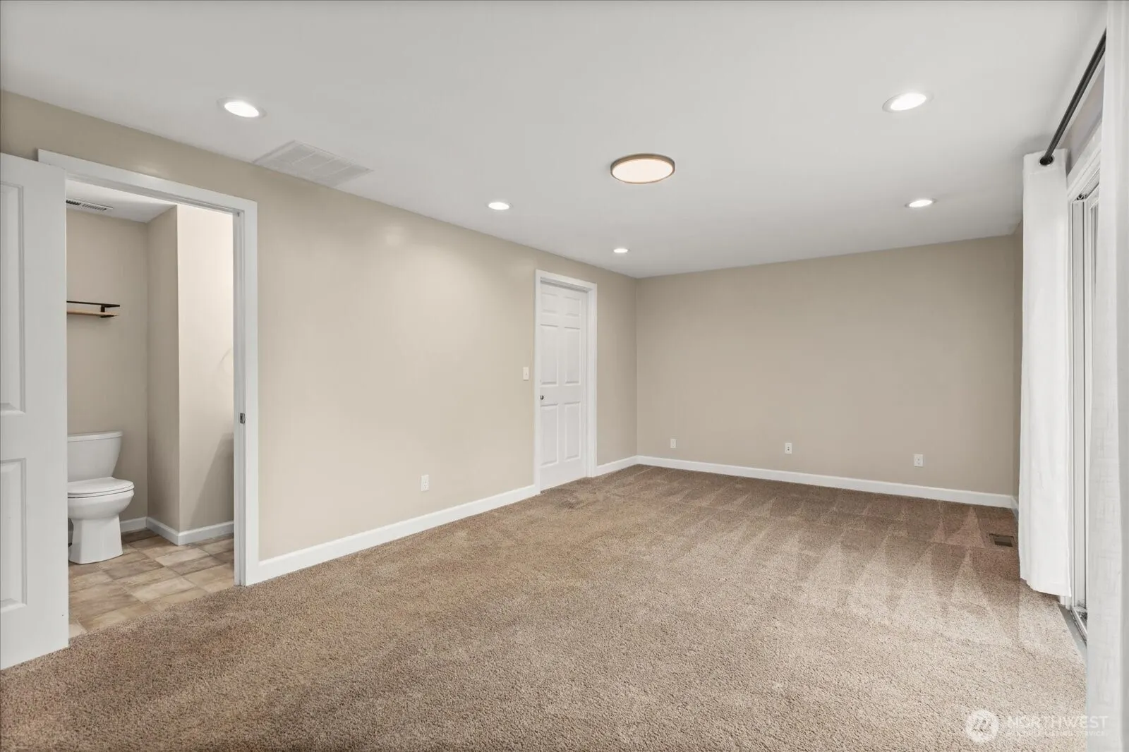 32 223rd Street SW, Bothell, WA 98021