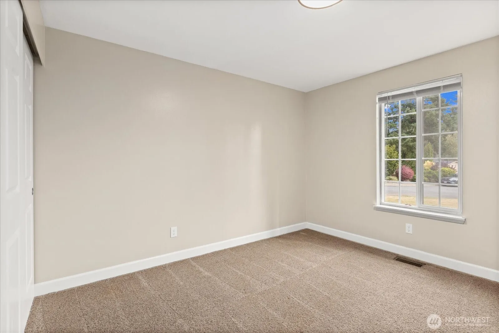 32 223rd Street SW, Bothell, WA 98021
