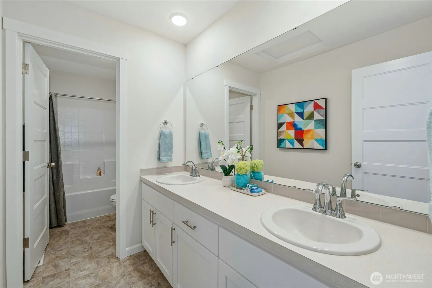 26917 30th Place S #13, Kent, WA 98032