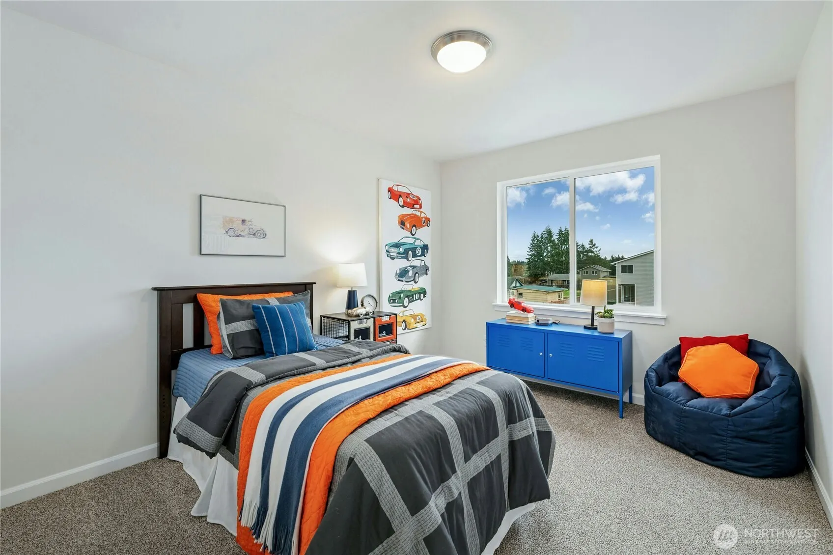 26917 30th Place S #13, Kent, WA 98032