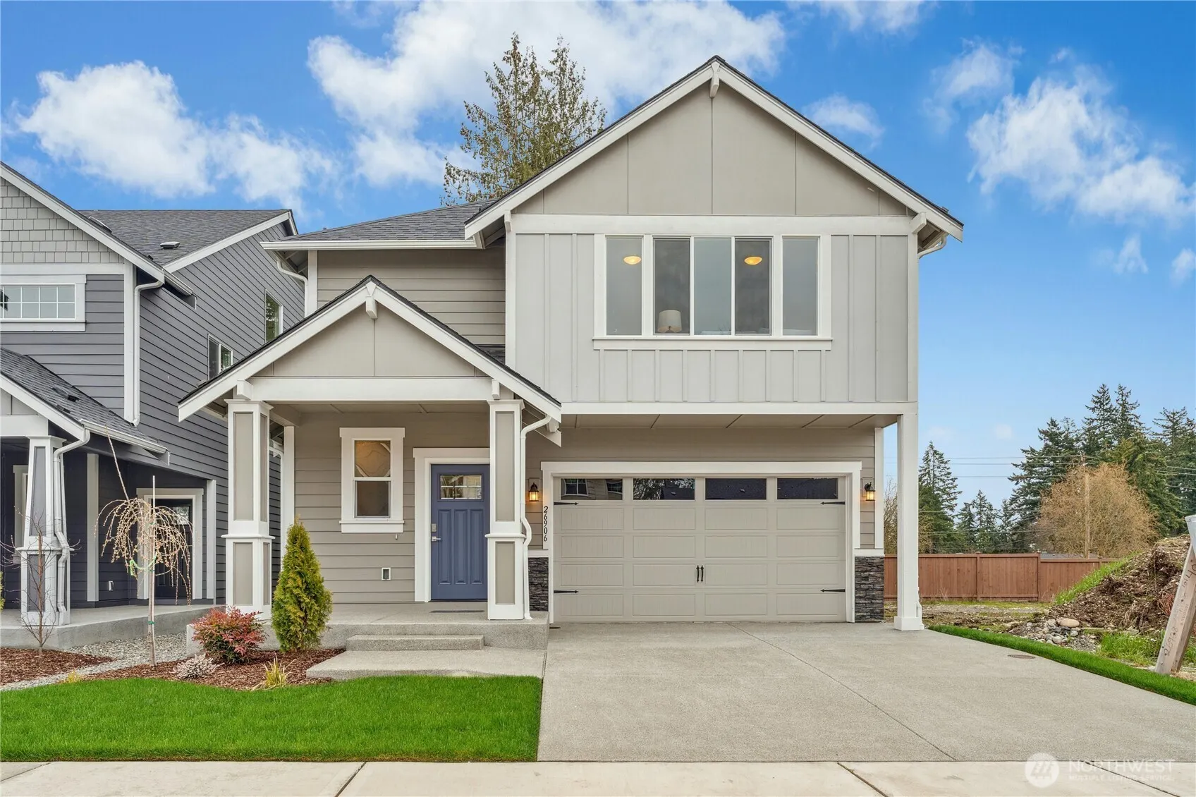 26917 30th Place S #13, Kent, WA 98032