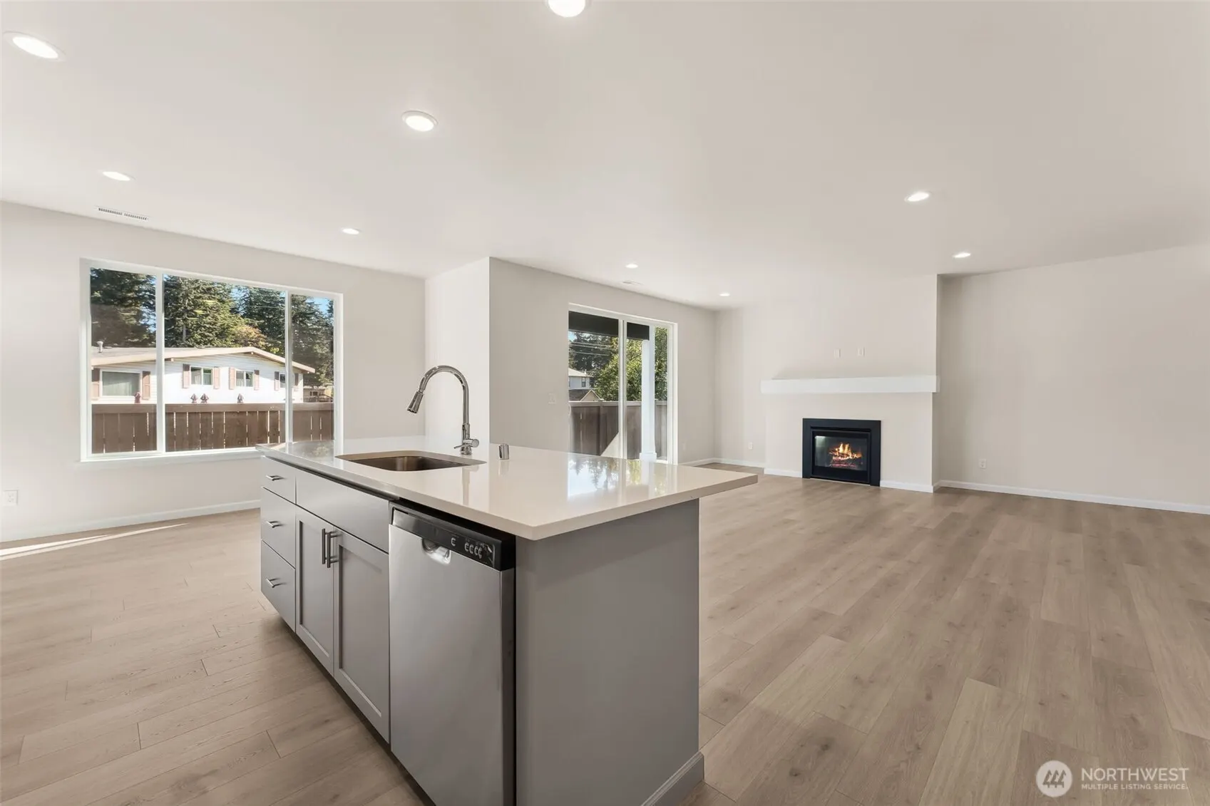 26910 30th Place S #39, Kent, WA 98032