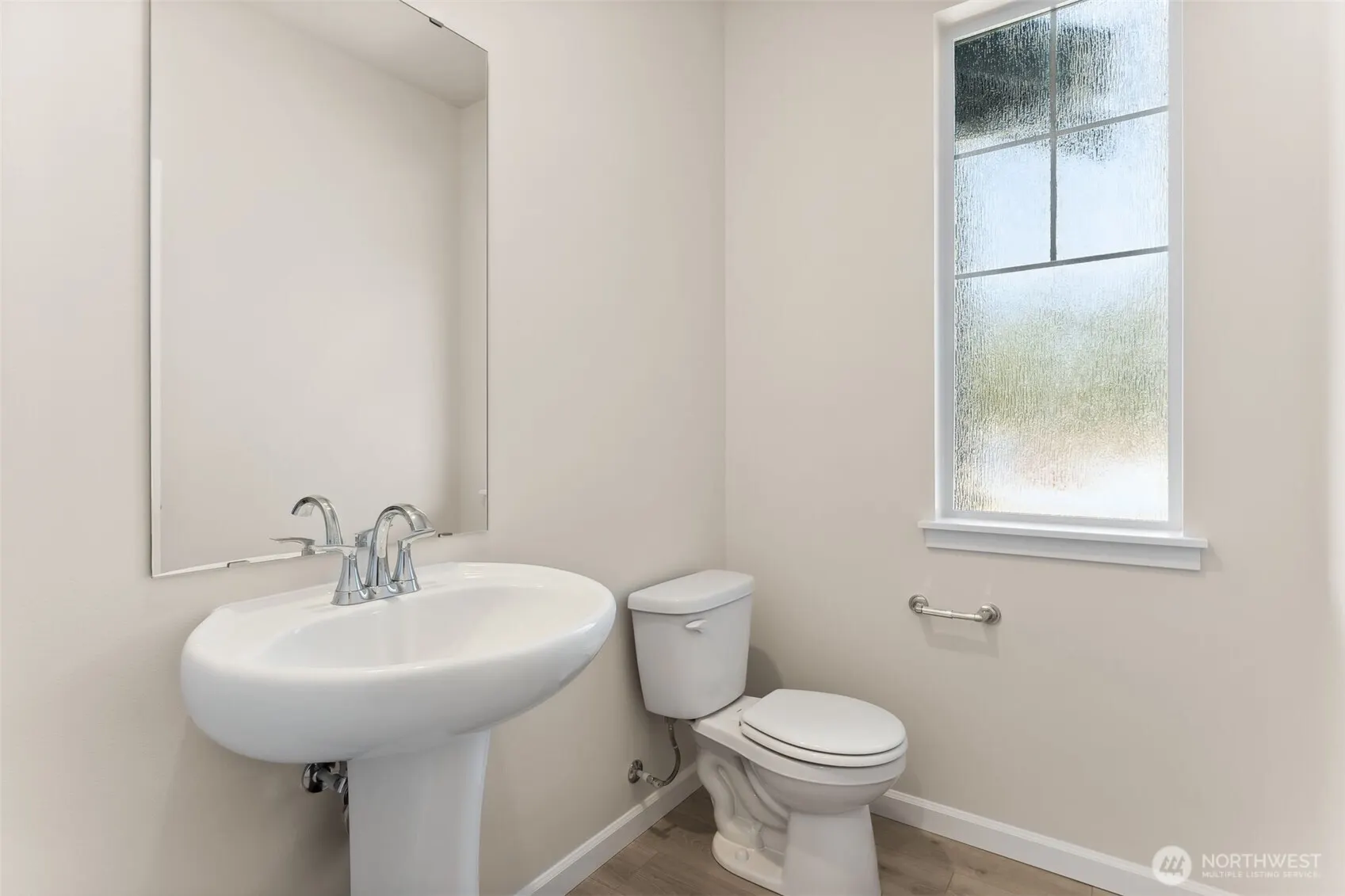 26910 30th Place S #39, Kent, WA 98032