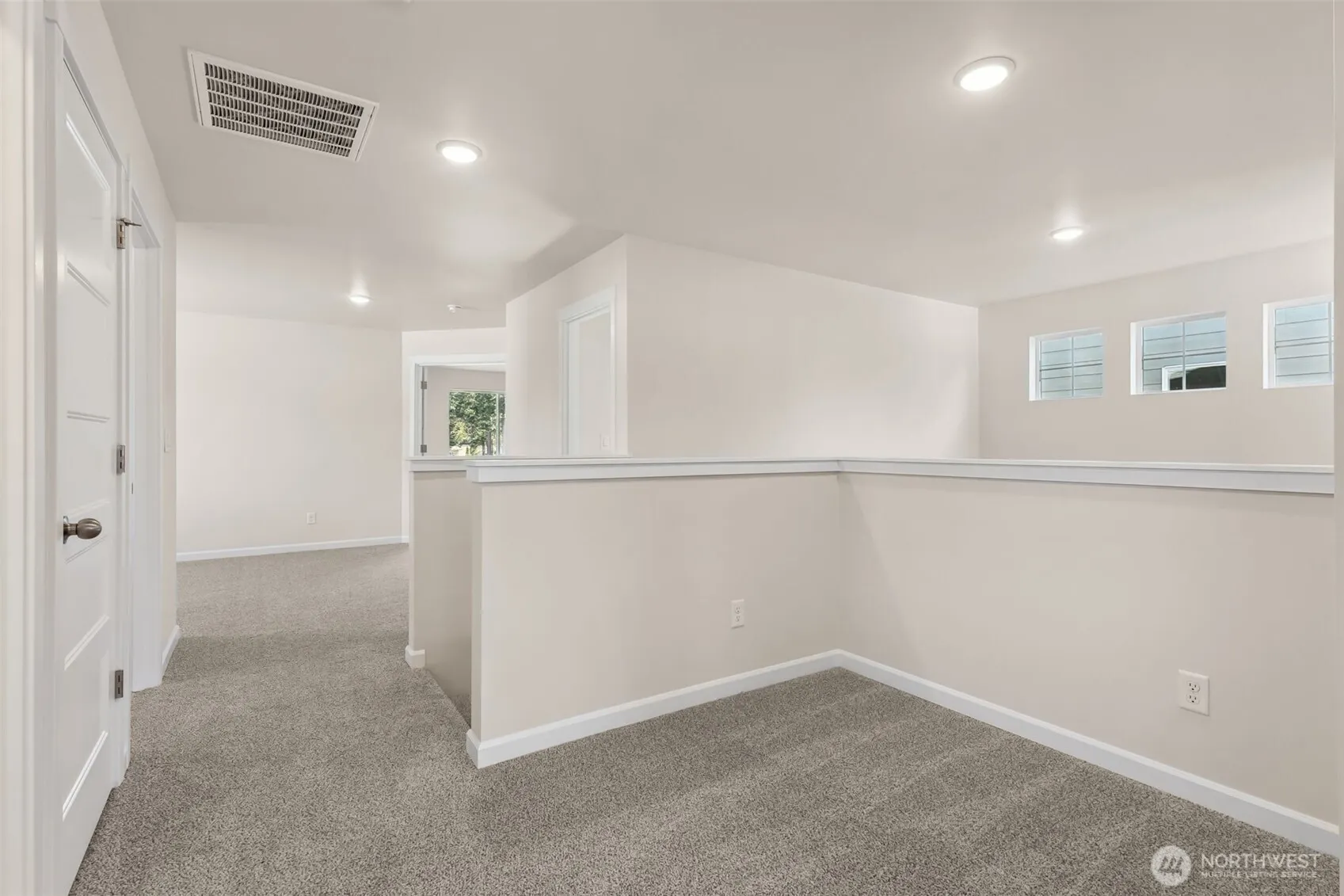 26910 30th Place S #39, Kent, WA 98032