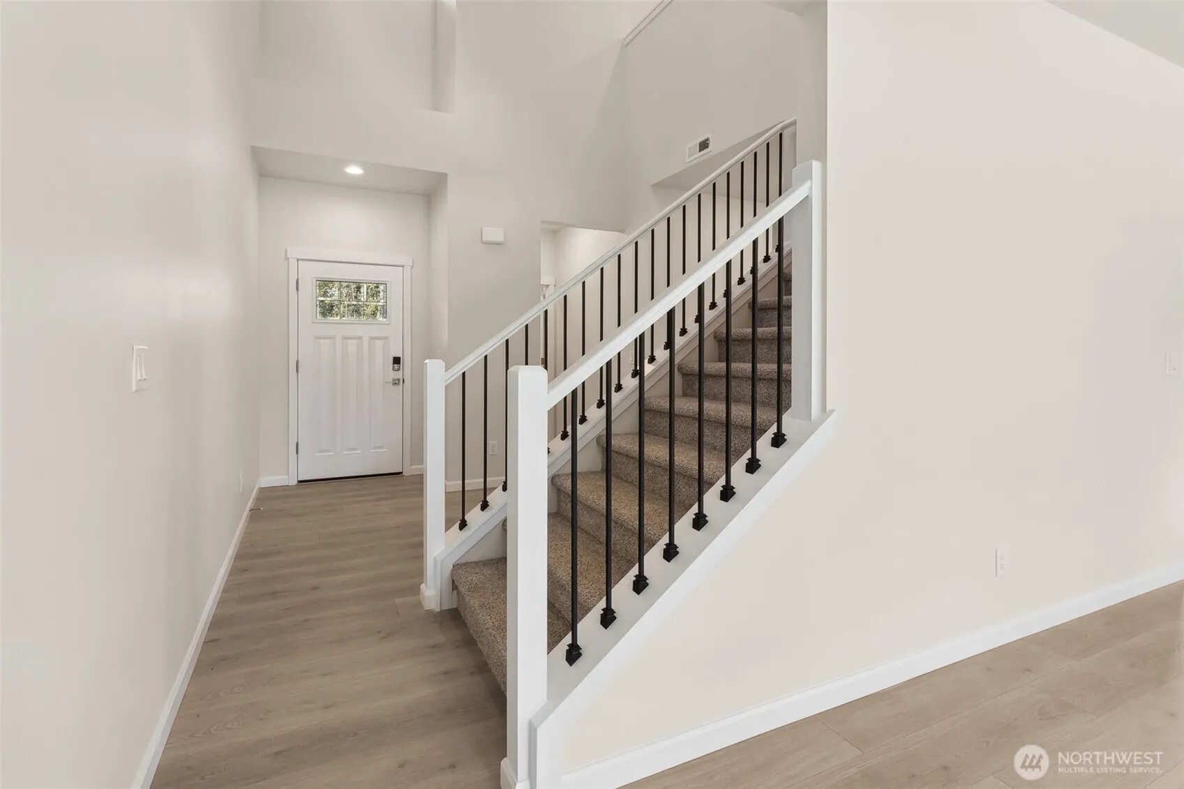 26910 30th Place S #39, Kent, WA 98032