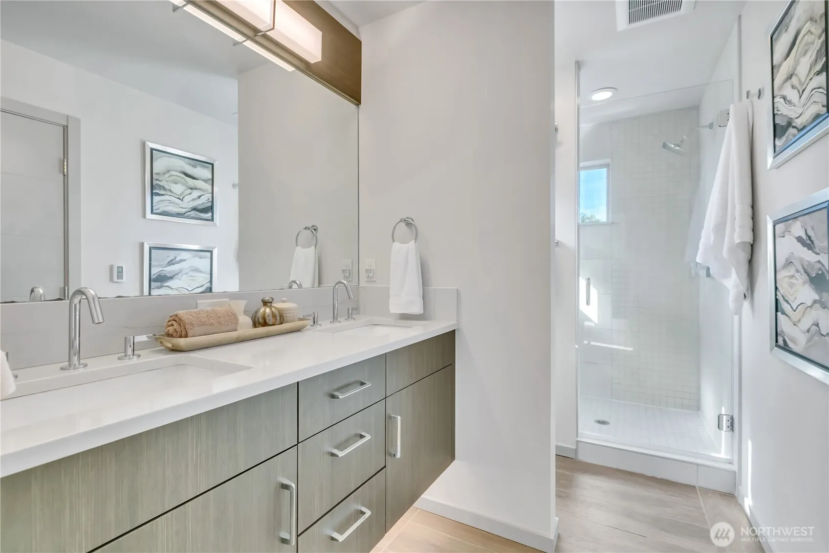 5008 Fauntleroy Way SW #B, Seattle, WA 98136