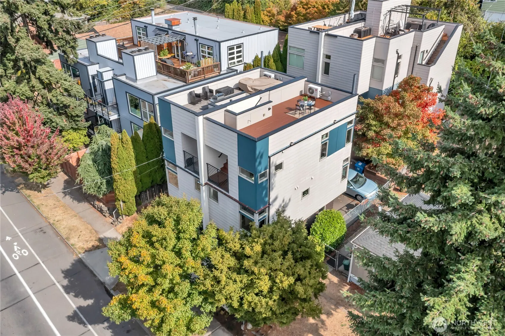 5008 Fauntleroy Way SW #B, Seattle, WA 98136