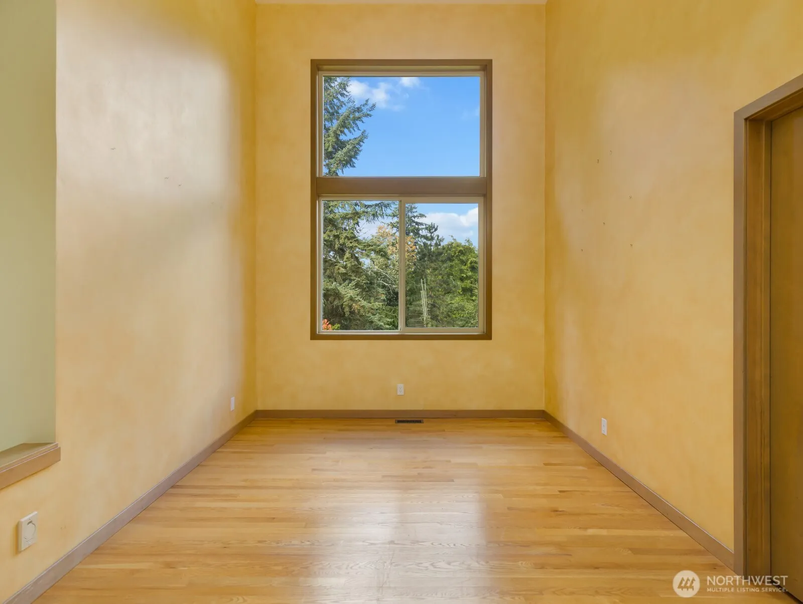 16434 SE 58th Place , Bellevue, WA 98006