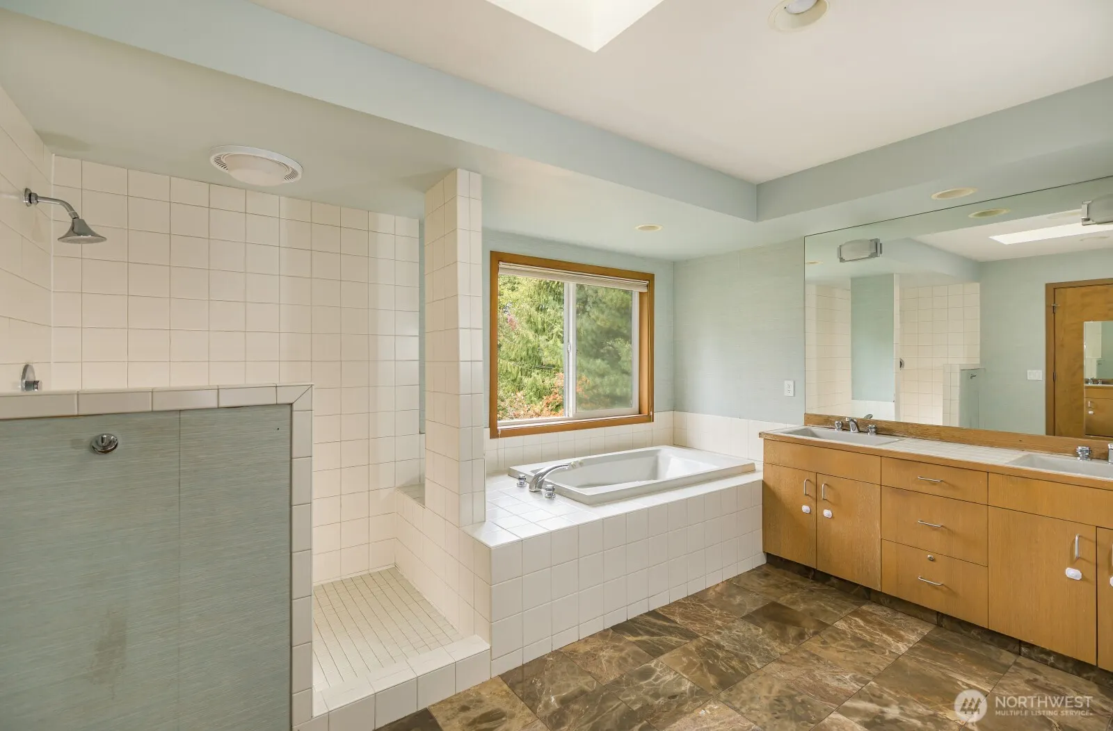 16434 SE 58th Place , Bellevue, WA 98006
