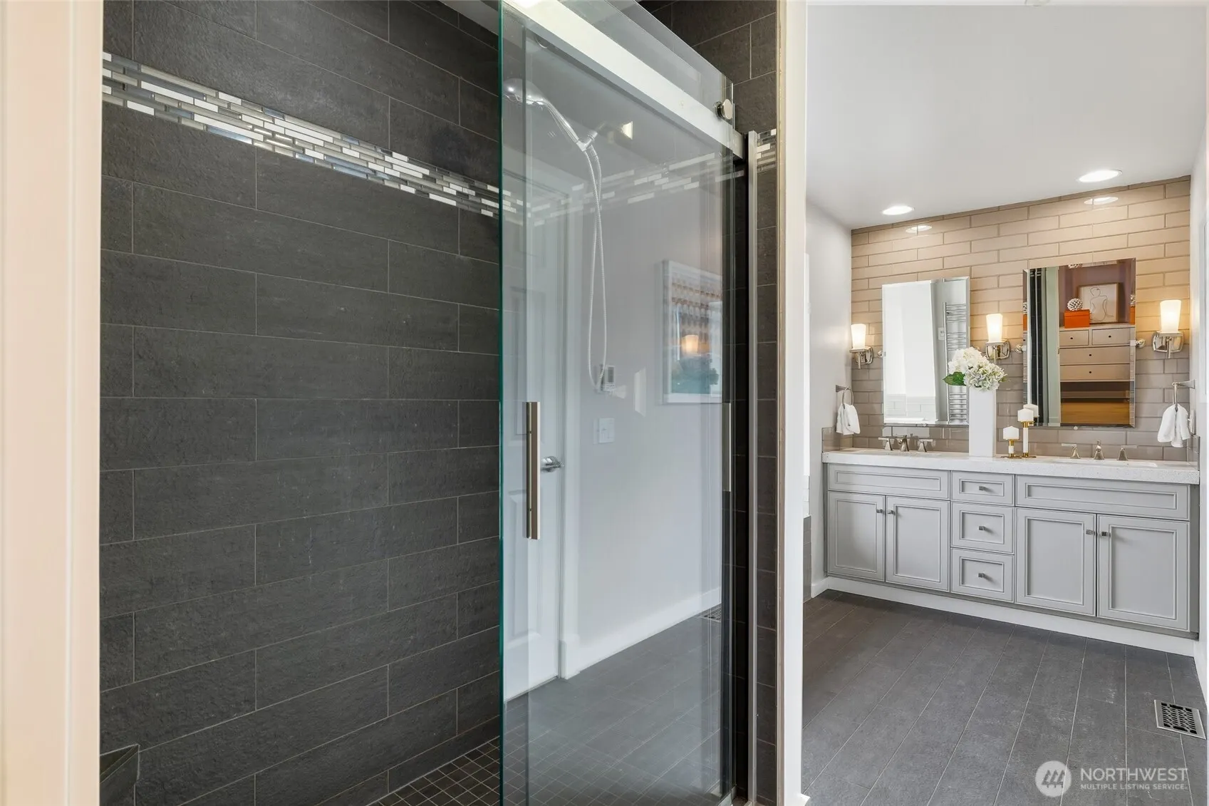 1447 NE Katsura Street , Issaquah, WA 98029