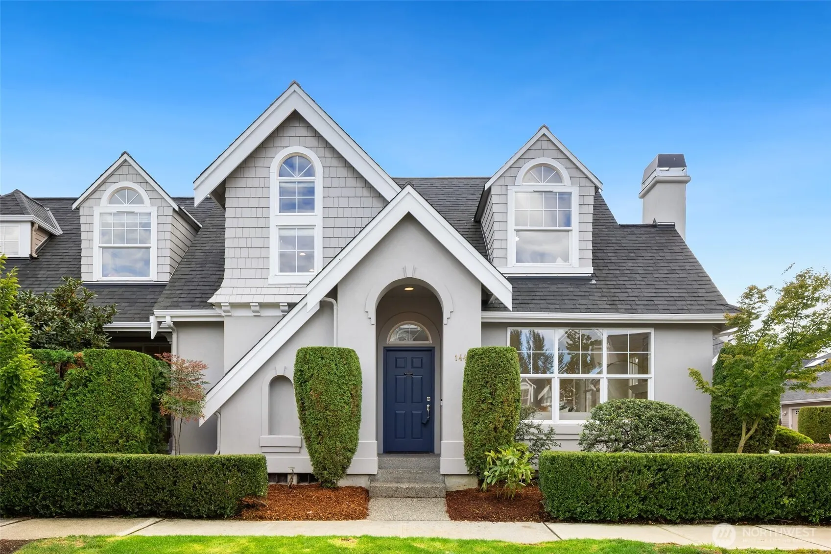 1447 NE Katsura Street , Issaquah, WA 98029