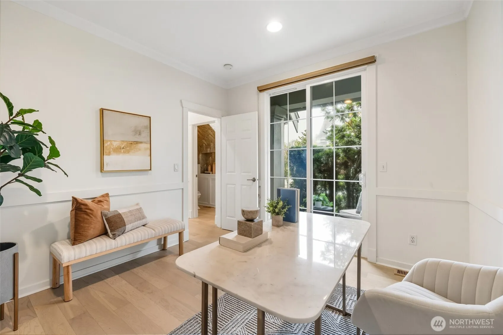 1447 NE Katsura Street , Issaquah, WA 98029