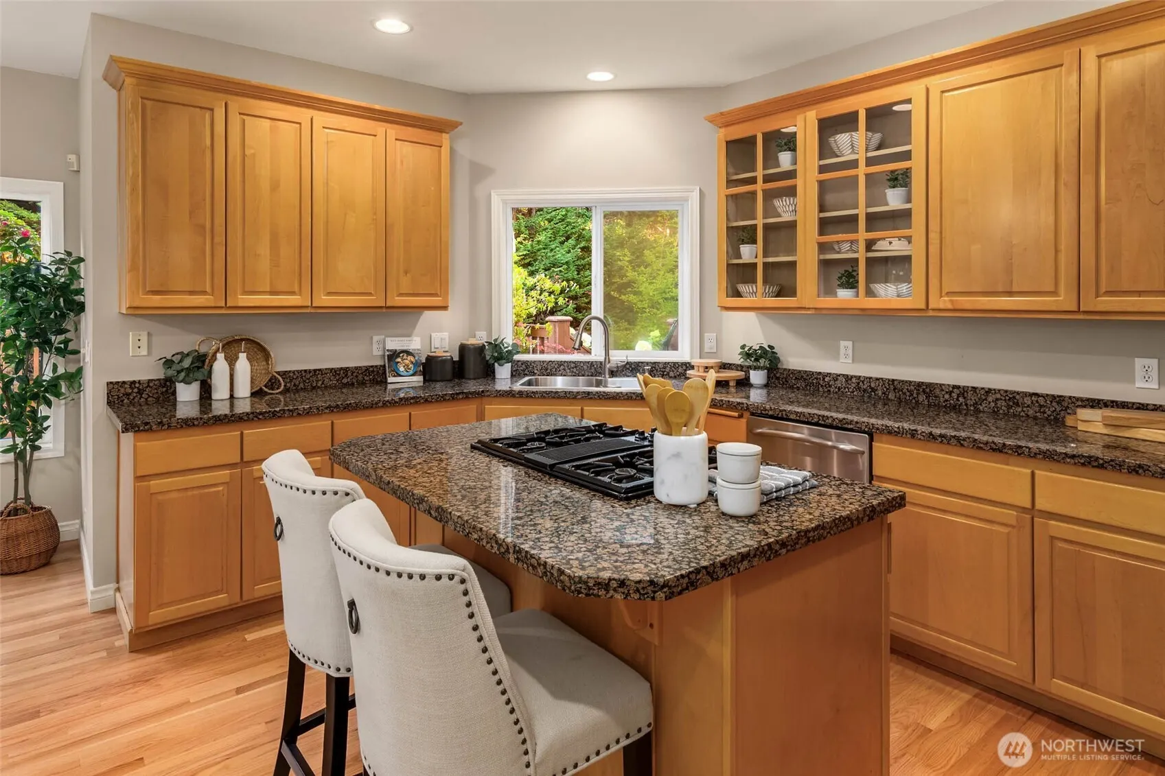 8626 NE 121st Place , Kirkland, WA 98034