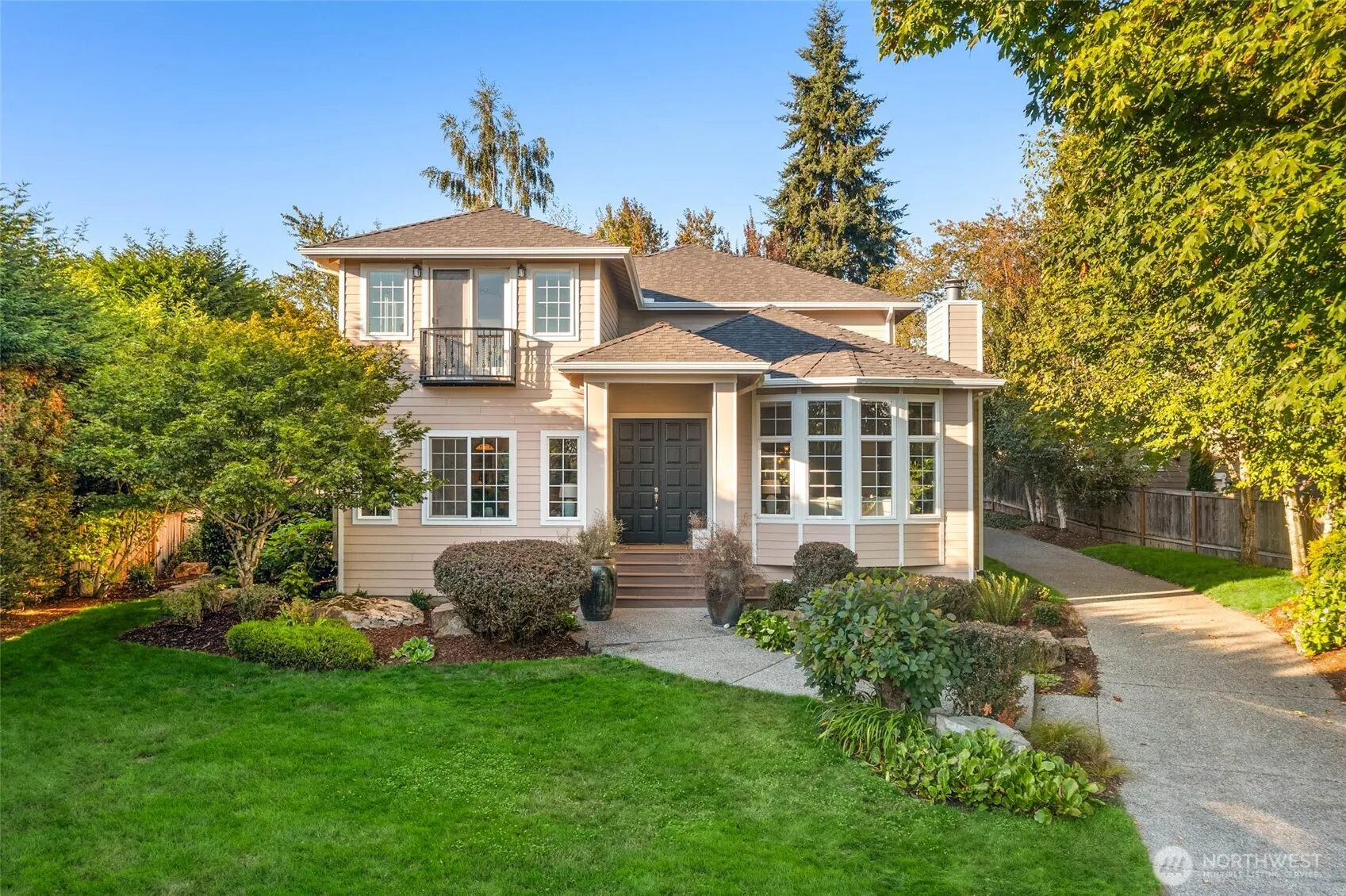 8626 NE 121st Place , Kirkland, WA 98034
