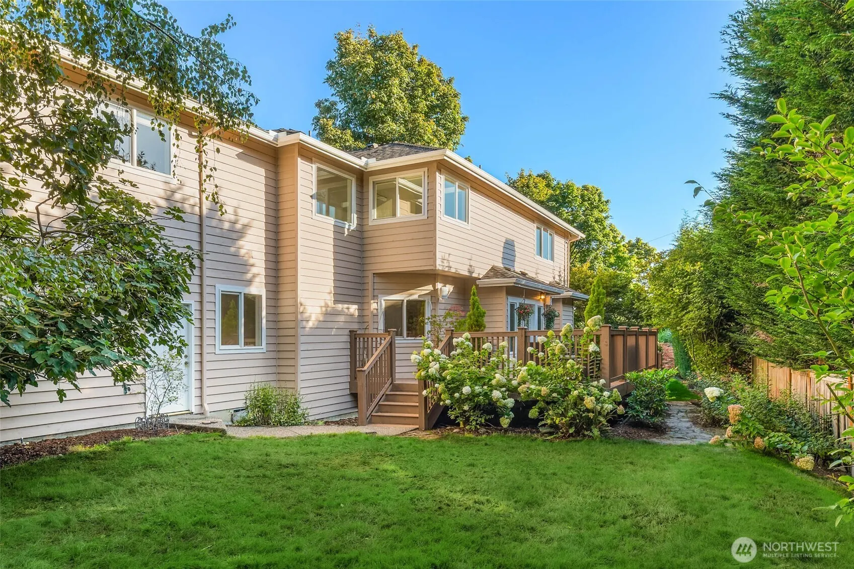 8626 NE 121st Place , Kirkland, WA 98034
