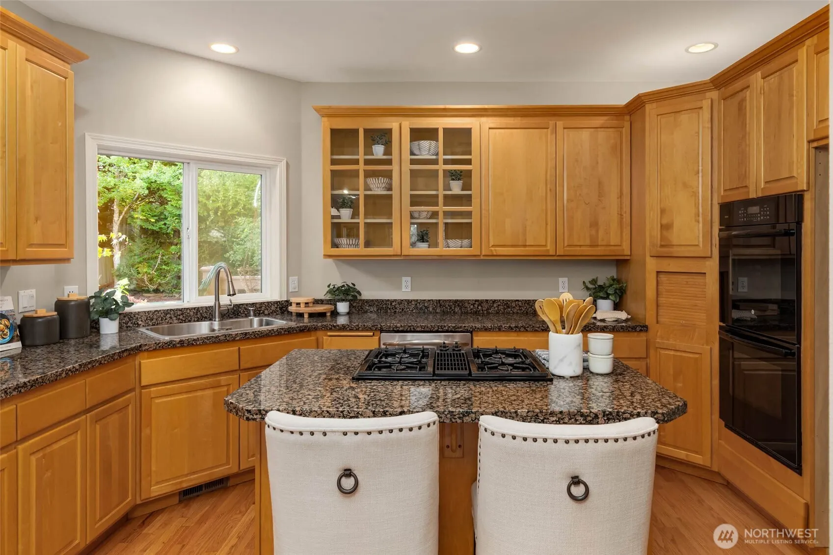 8626 NE 121st Place , Kirkland, WA 98034