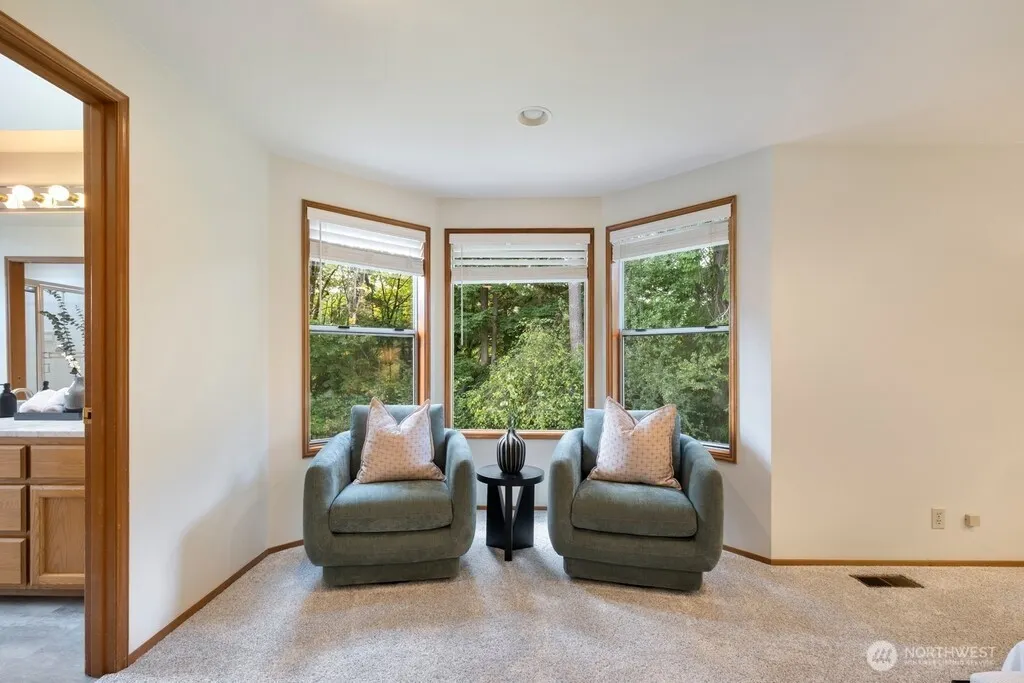 14811 SE 66th Street , Bellevue, WA 98006