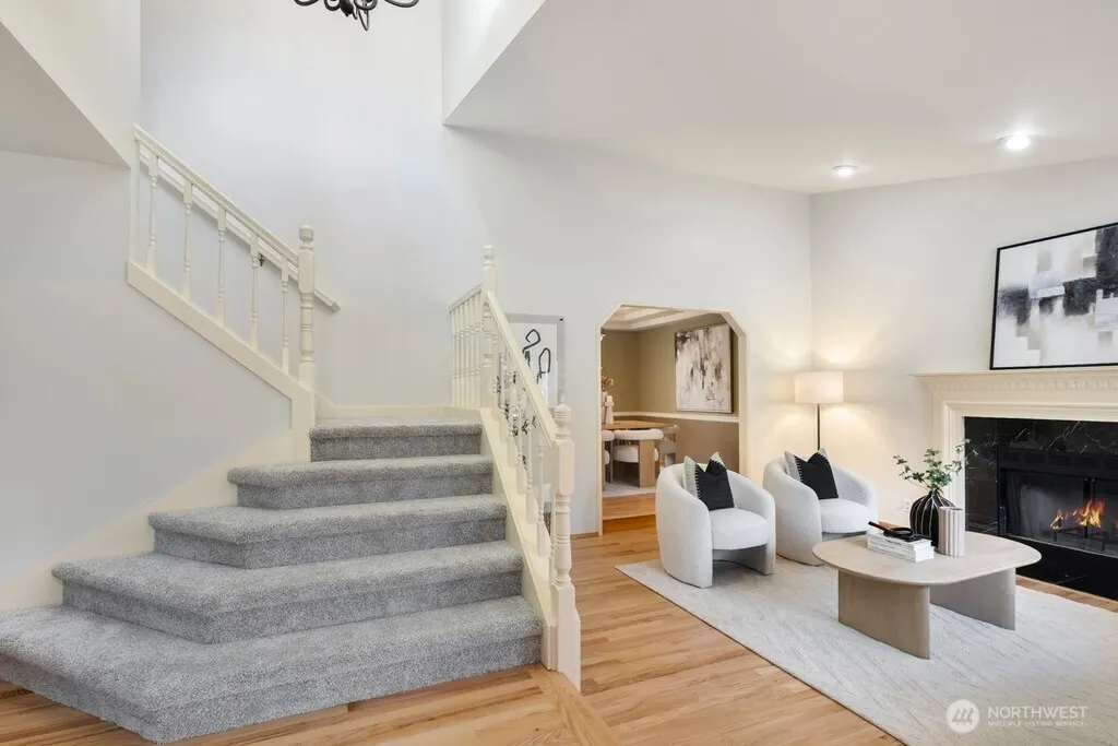 14811 SE 66th Street , Bellevue, WA 98006