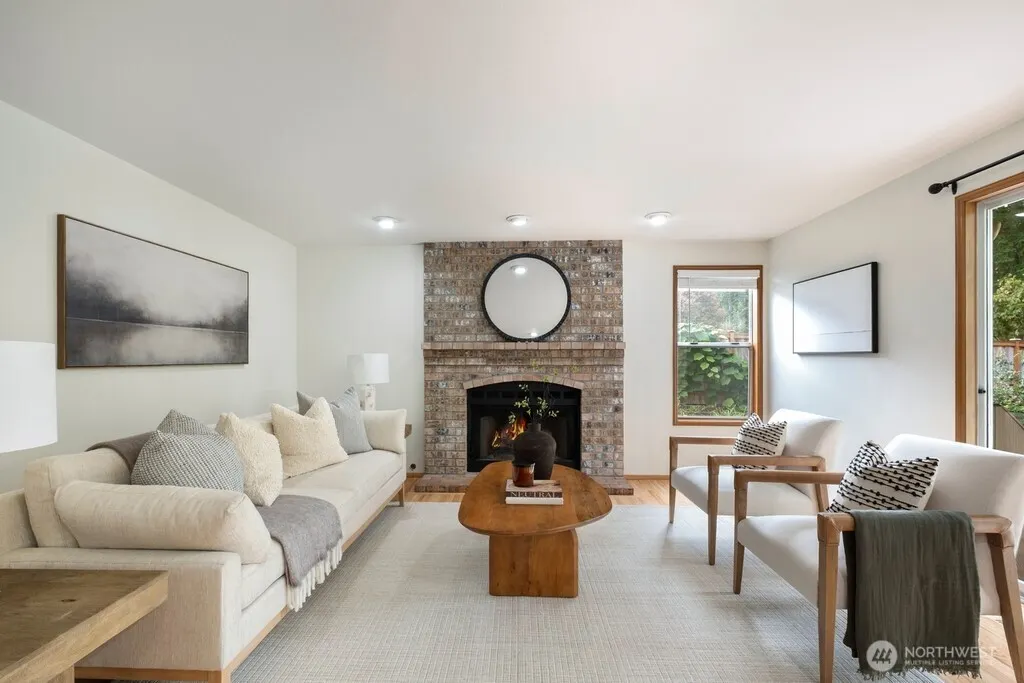 14811 SE 66th Street , Bellevue, WA 98006