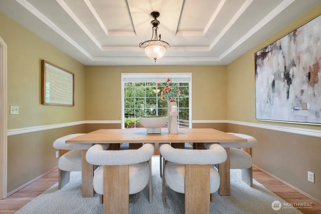 14811 SE 66th Street , Bellevue, WA 98006