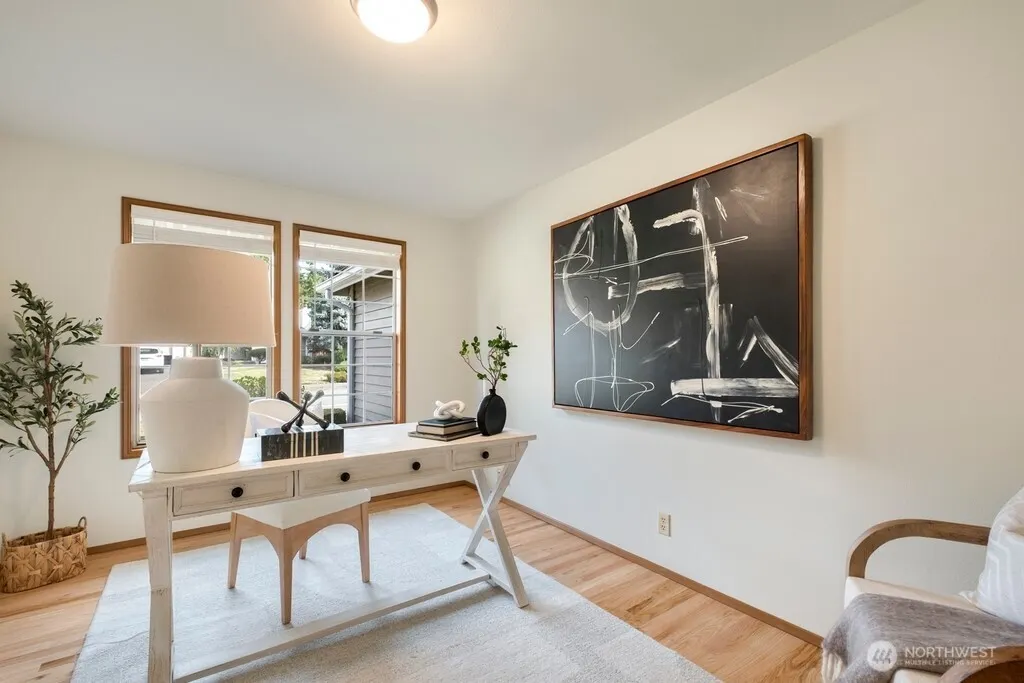 14811 SE 66th Street , Bellevue, WA 98006