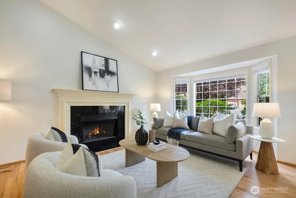 14811 SE 66th Street , Bellevue, WA 98006