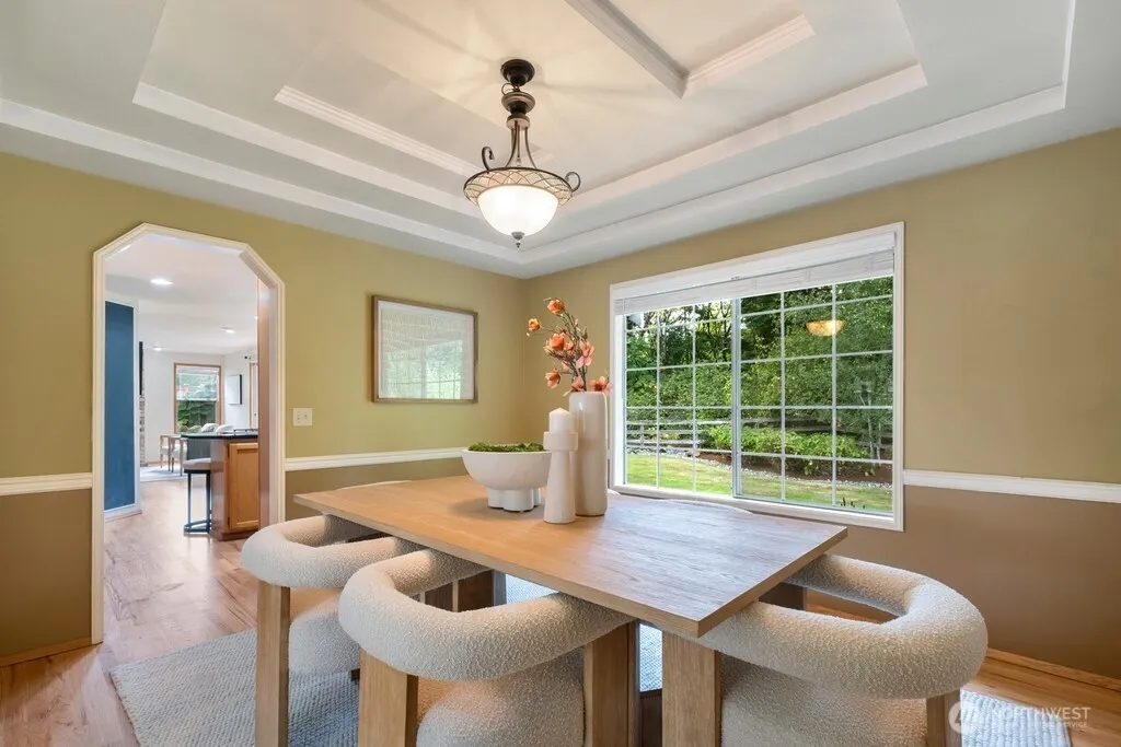 14811 SE 66th Street , Bellevue, WA 98006