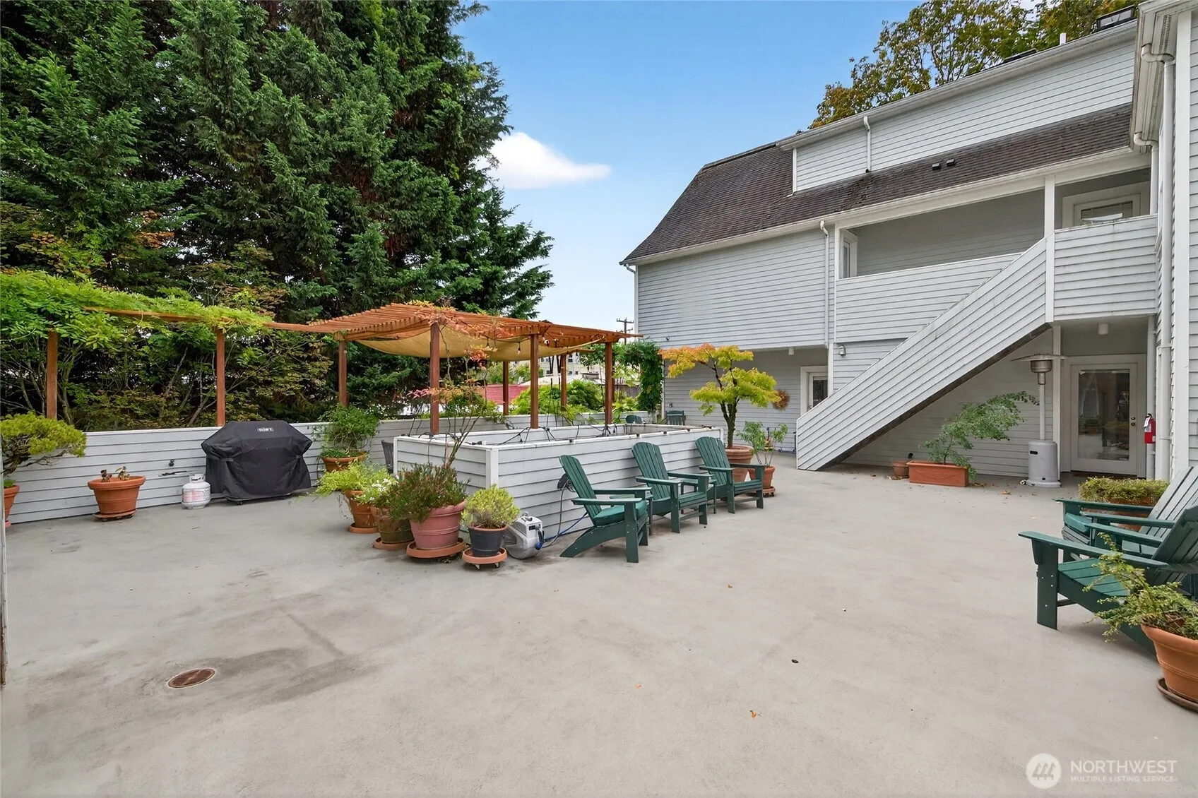 414 Malden Avenue E #B, Seattle, WA 98112