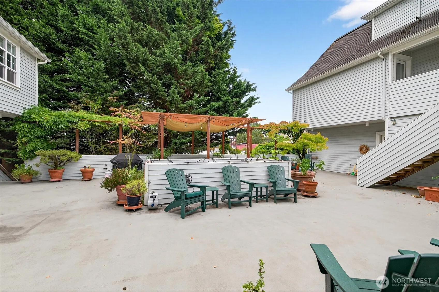 414 Malden Avenue E #B, Seattle, WA 98112