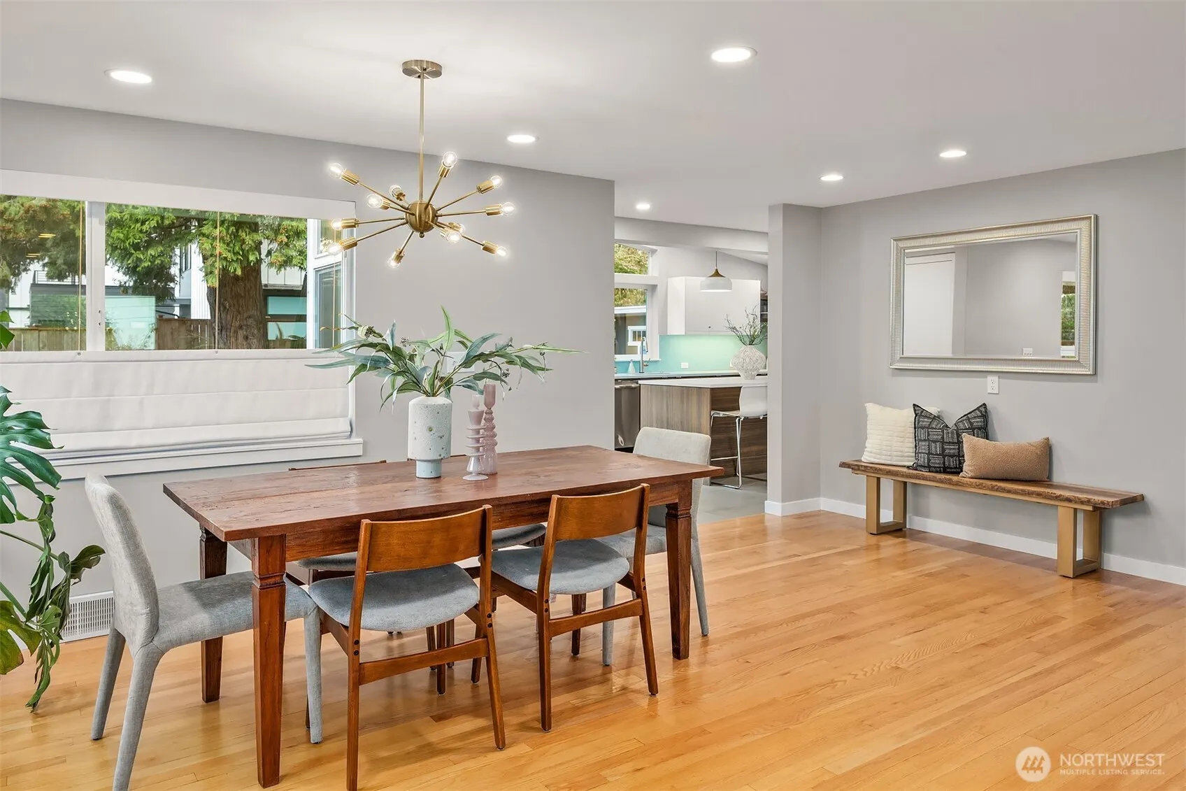 7503 32nd Avenue NE, Seattle, WA 98115