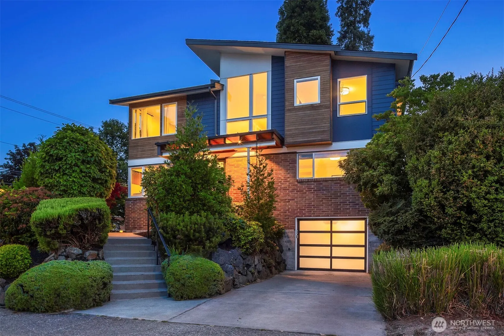 7503 32nd Avenue NE, Seattle, WA 98115
