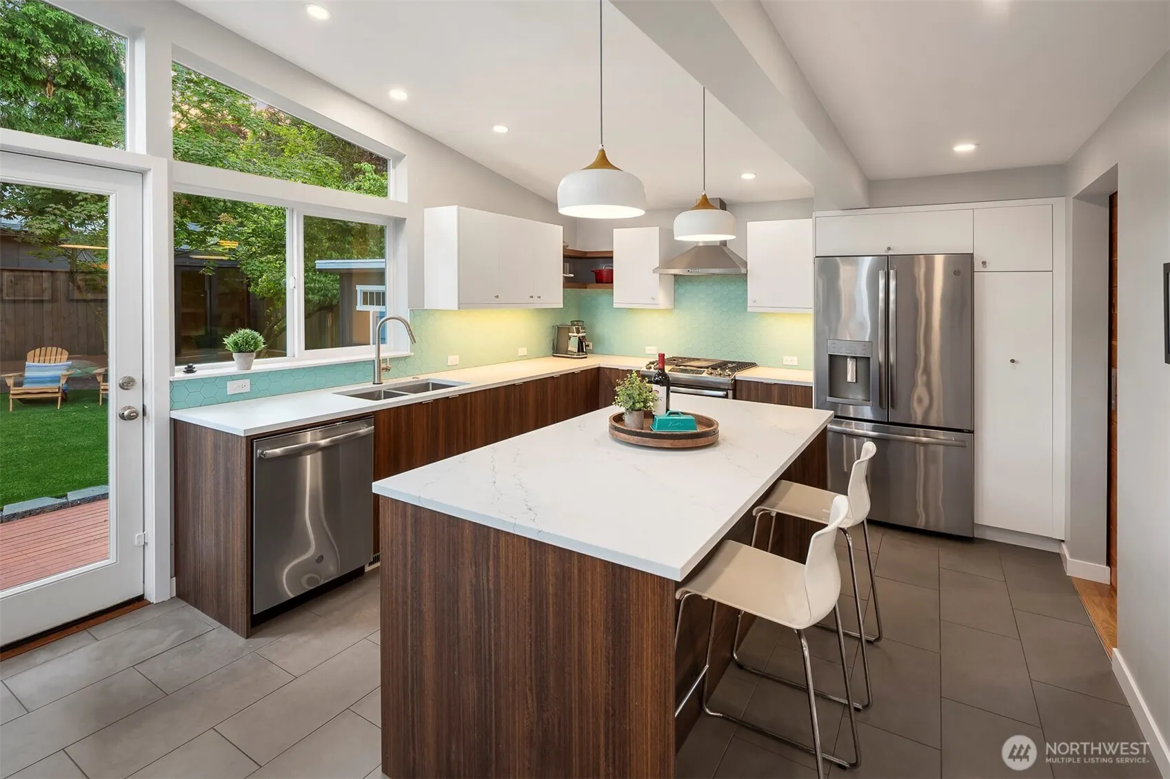 7503 32nd Avenue NE, Seattle, WA 98115