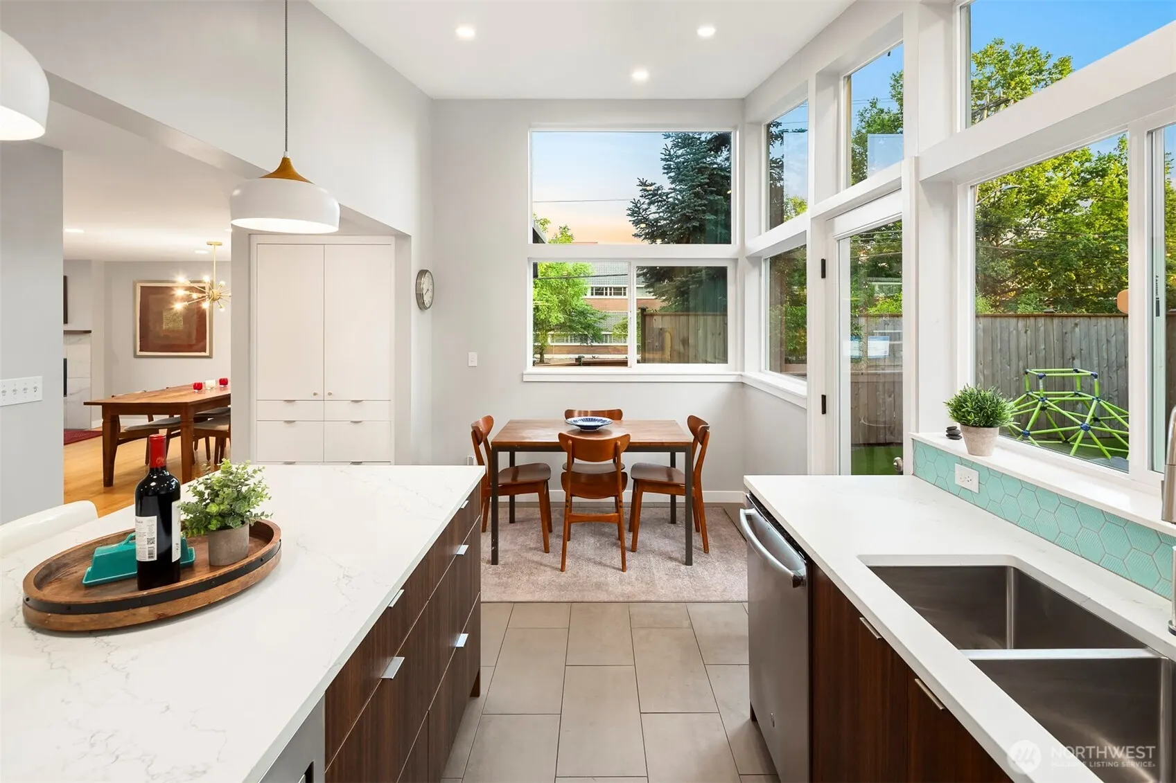 7503 32nd Avenue NE, Seattle, WA 98115