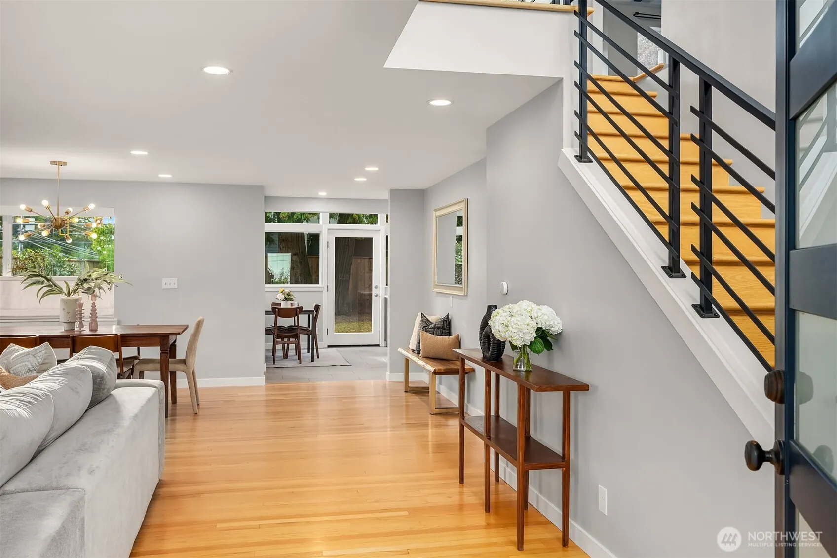 7503 32nd Avenue NE, Seattle, WA 98115