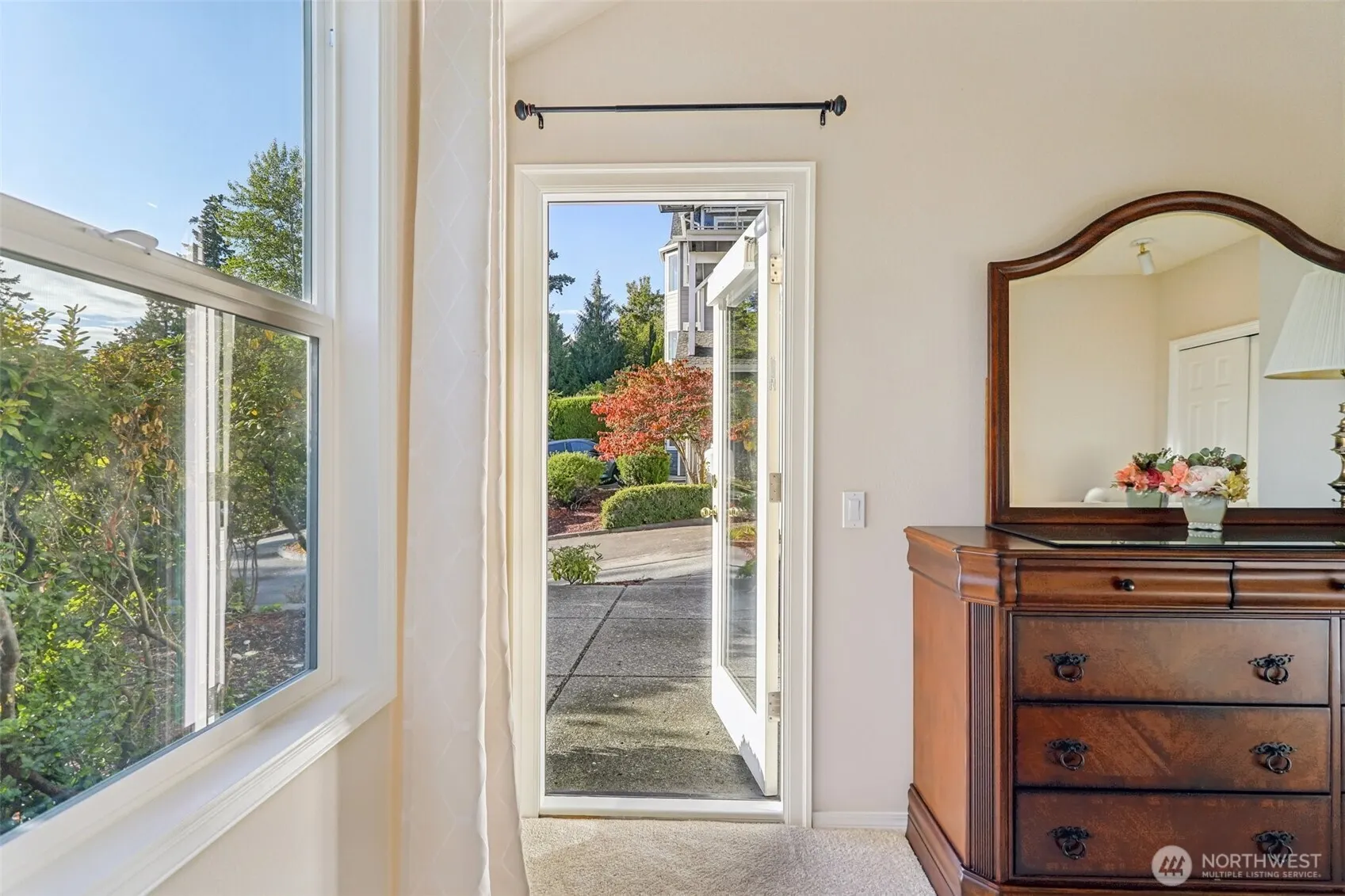 4222 221st Place SE #1081, Issaquah, WA 98029