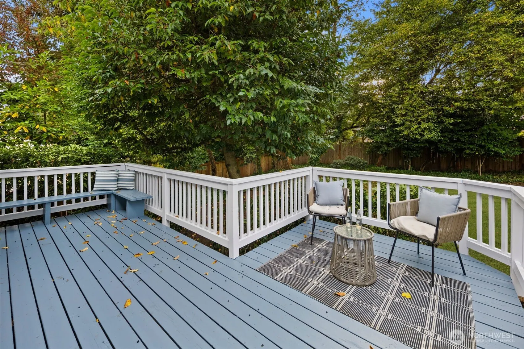 201 165th Avenue NE, Bellevue, WA 98008